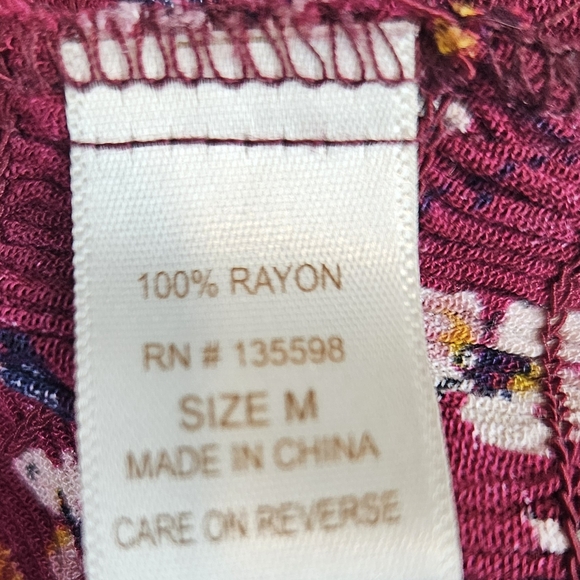 Liberty Love Burgundy Floral Smocked Cropped Flutter Sleeve Y2k Cottagecore - Picture 6 of 7